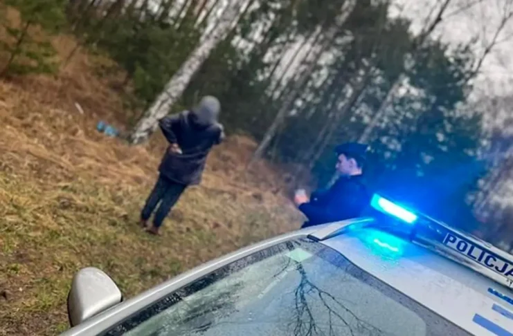 Dwie akcje poszukiwawcze zakończone sukcesem Odnaleziono zgubioną w lesie kobietę