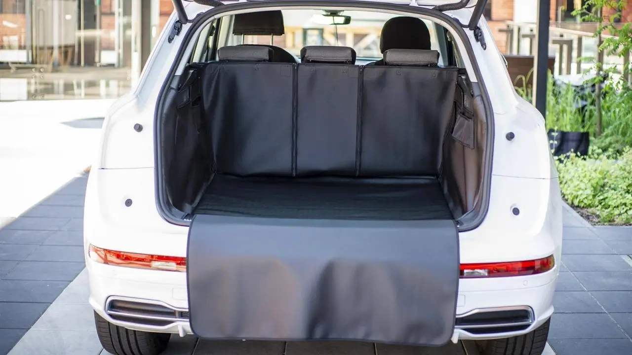 Mata do bagażnika Mazdy CX5 – podpowiadamy, jaką wybrać