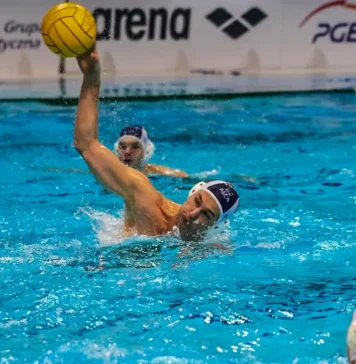 Szczeciński lekarz, Paweł Radziński, zdobył prestiżowe mistrzostwo dla lubuskiej drużyny piłki wodnej