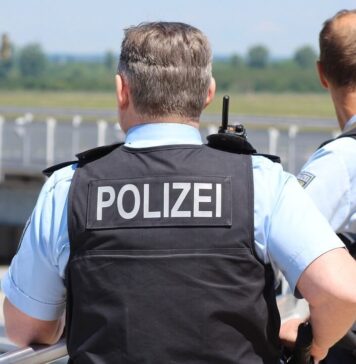 Niemieccy policjanci
