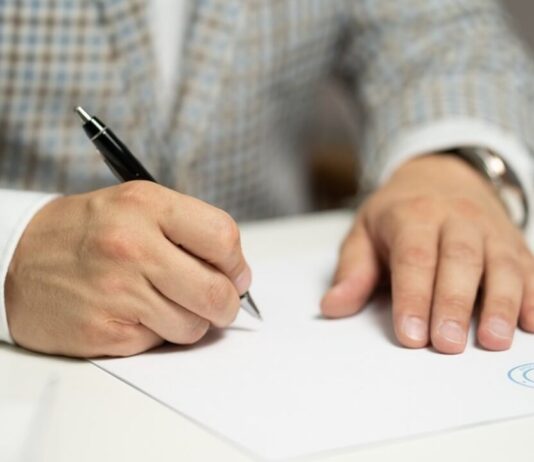 Podpisywanie dokumentów