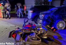 Śmiertelny wypadek na motocyklu. Bracia uderzyli w zaparkowany samochód, obaj nie żyją