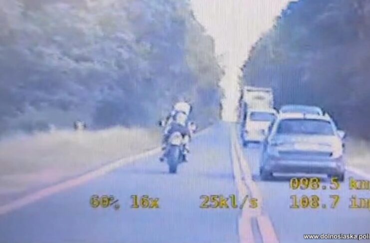 4750 zł i 65 punktów karnych za brawurową jazdę na motocyklu 4750 zł i 65 punktów karnych za brawurową jazdę na motocyklu