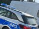 Wiózł 9 pasażerów, kilku ukrył na pace
