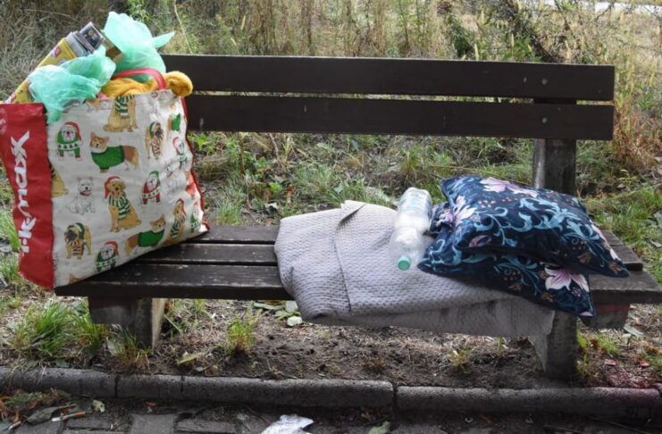 Martwy mężczyzna znaleziony w Słubicach – policja próbuje ustalić jego tożsamość