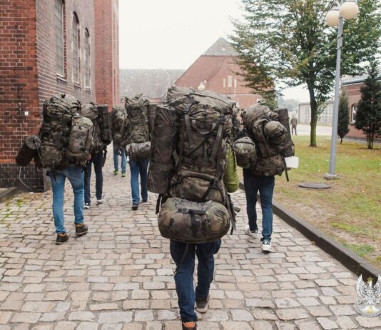 Kolejni ochotnicy rozpoczęli szkolenie podstawowe w wielkopolskiej „Dwunastce”