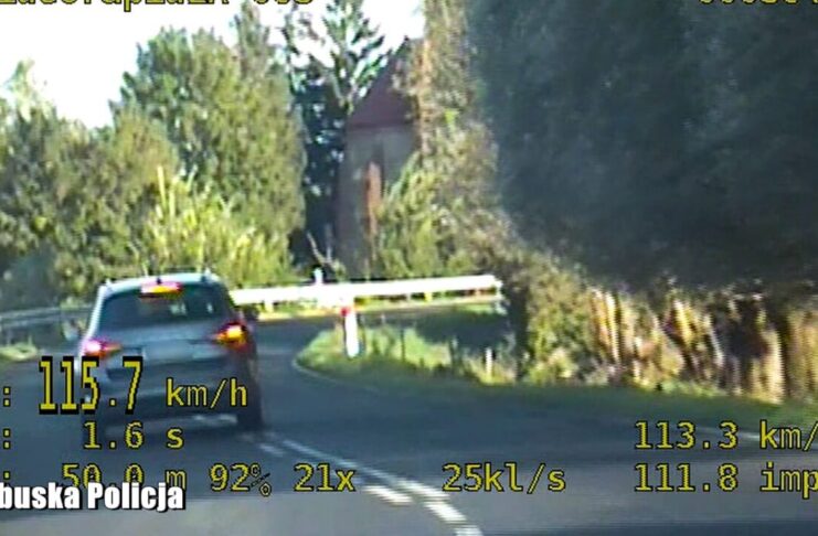 Pędził 115 km/h w terenie zabudowanym. Przekroczenie prędkości skończyło się utratą prawa jazdy
