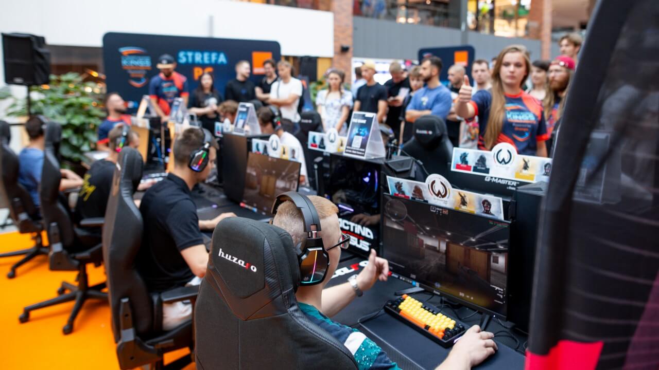 E-SPORT Gaming Kings Tournaments powered by Orange